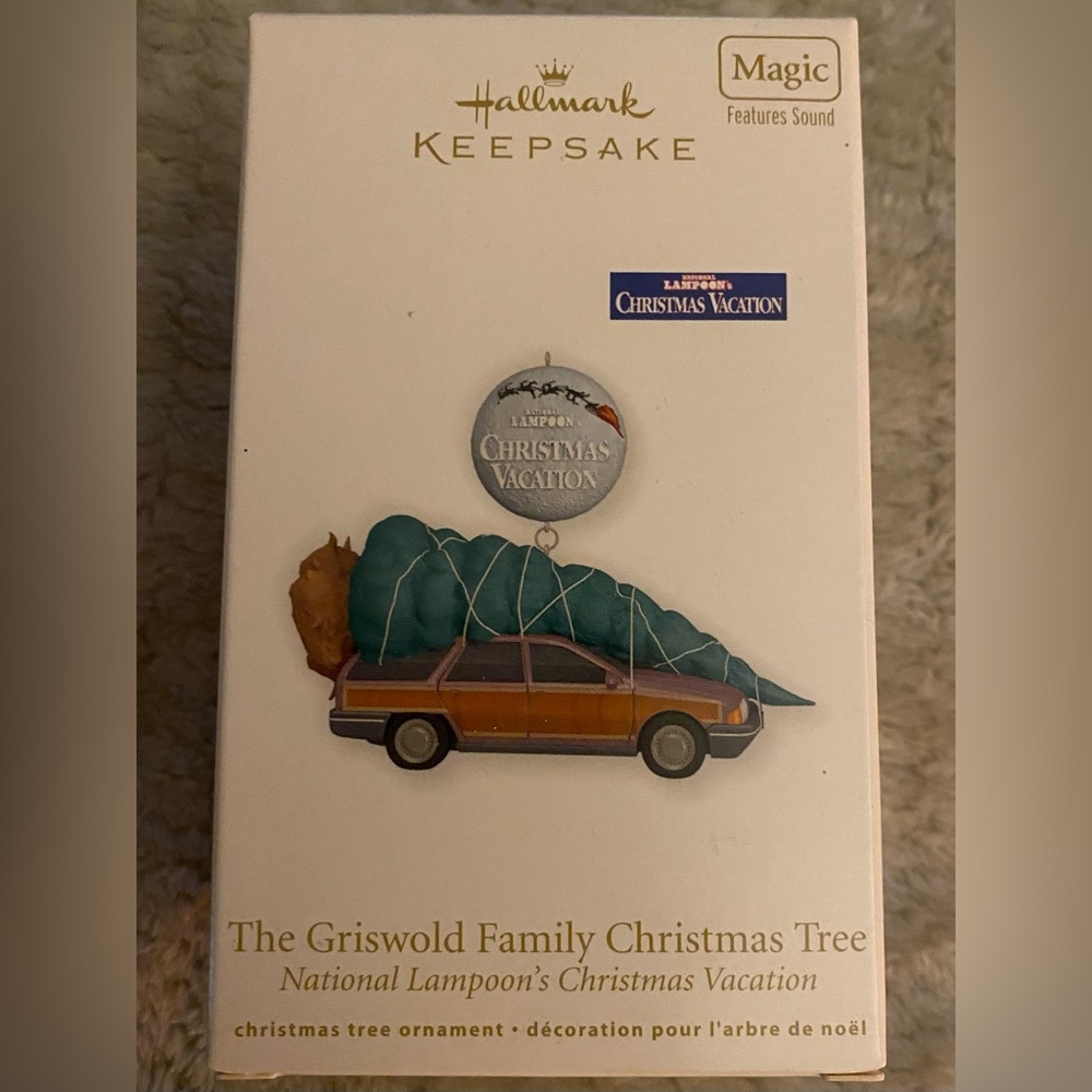 Hallmark Keepsake The Griswold Family Christmas Tree